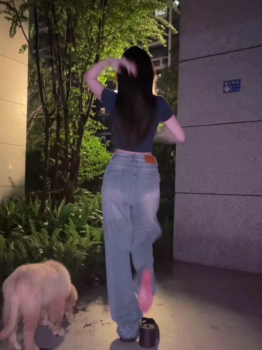 充满异域风味的外国女生原味脚脚看个够