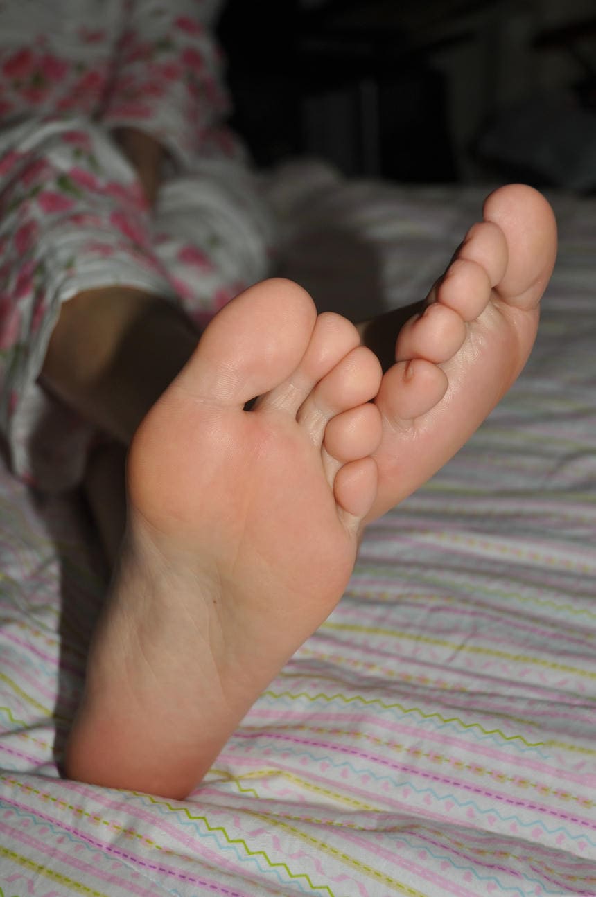 阅足这么多年，遇到这种玉足，一般我都难以自拔