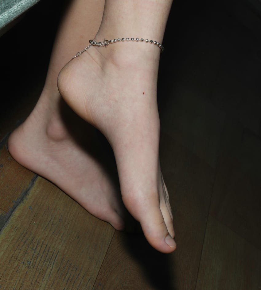 脚链,脚底,赤足,一次看个够 null